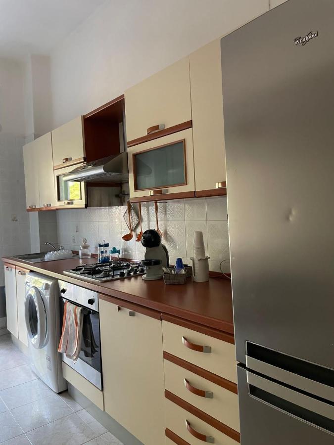 Rm'S Guesthouse برينديسي المظهر الخارجي الصورة