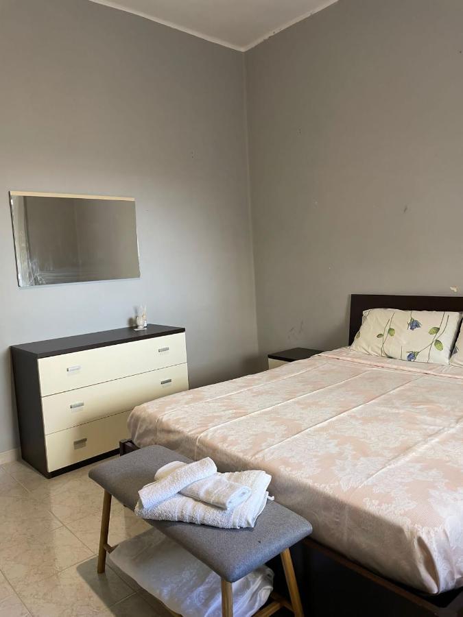Rm'S Guesthouse برينديسي المظهر الخارجي الصورة