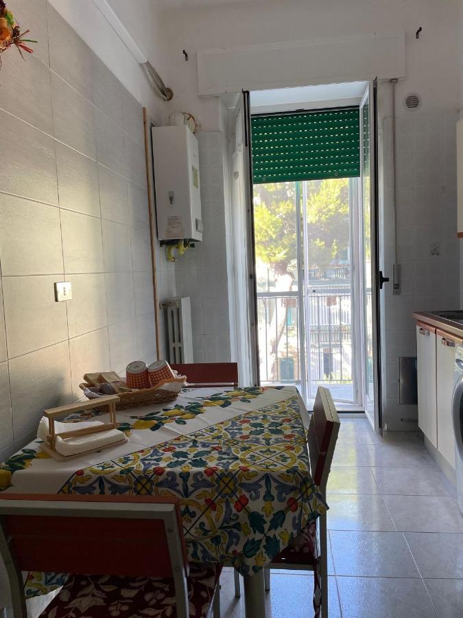 Rm'S Guesthouse برينديسي المظهر الخارجي الصورة